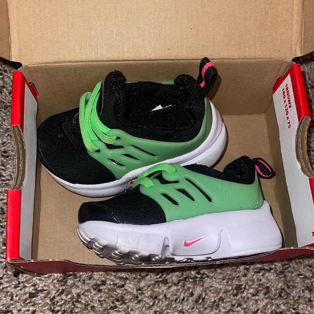 Nike Presto size 4C